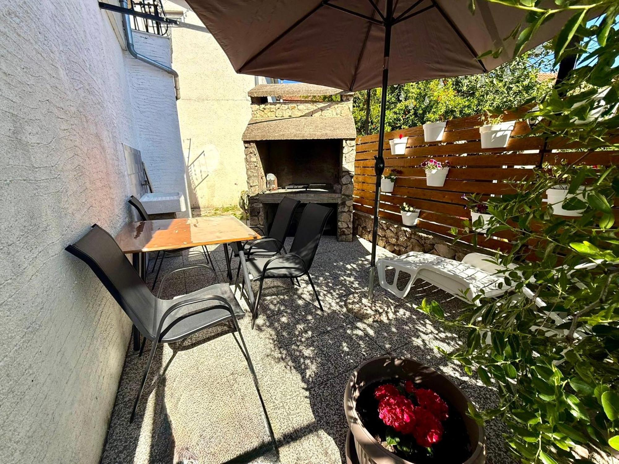Apartment Bujas Raslina 외부 사진