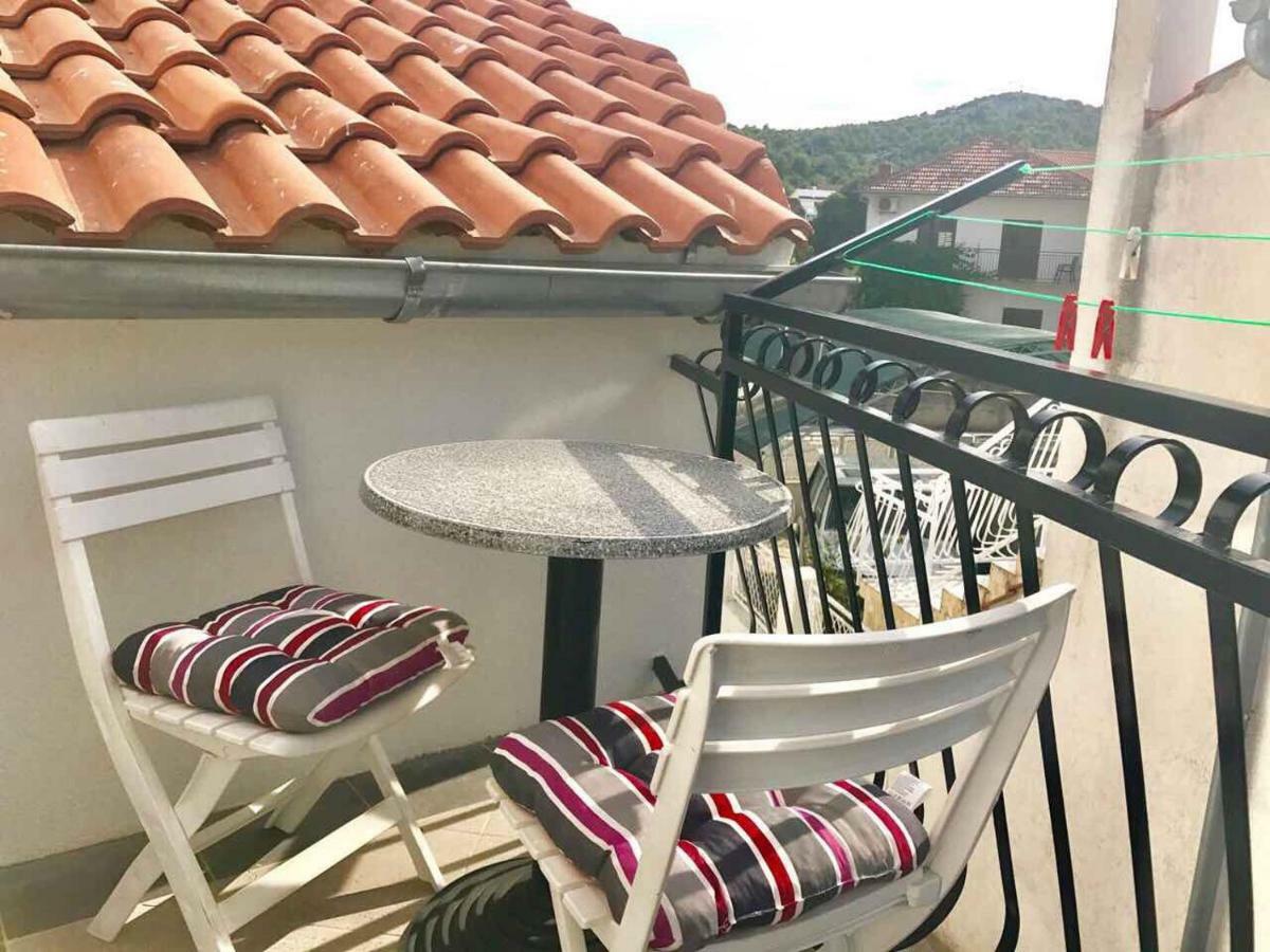 Apartment Bujas Raslina 외부 사진