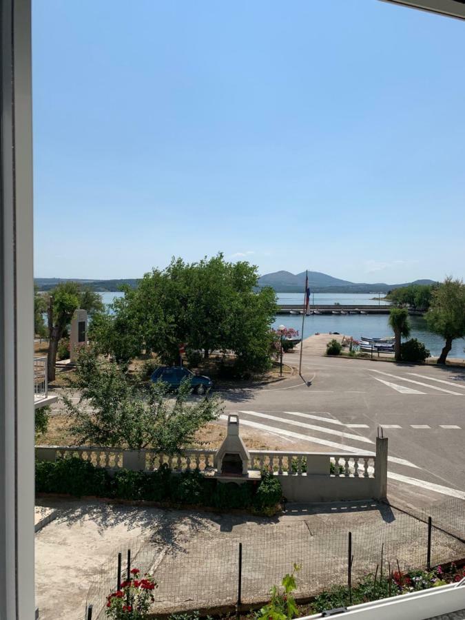 Apartment Bujas Raslina 외부 사진