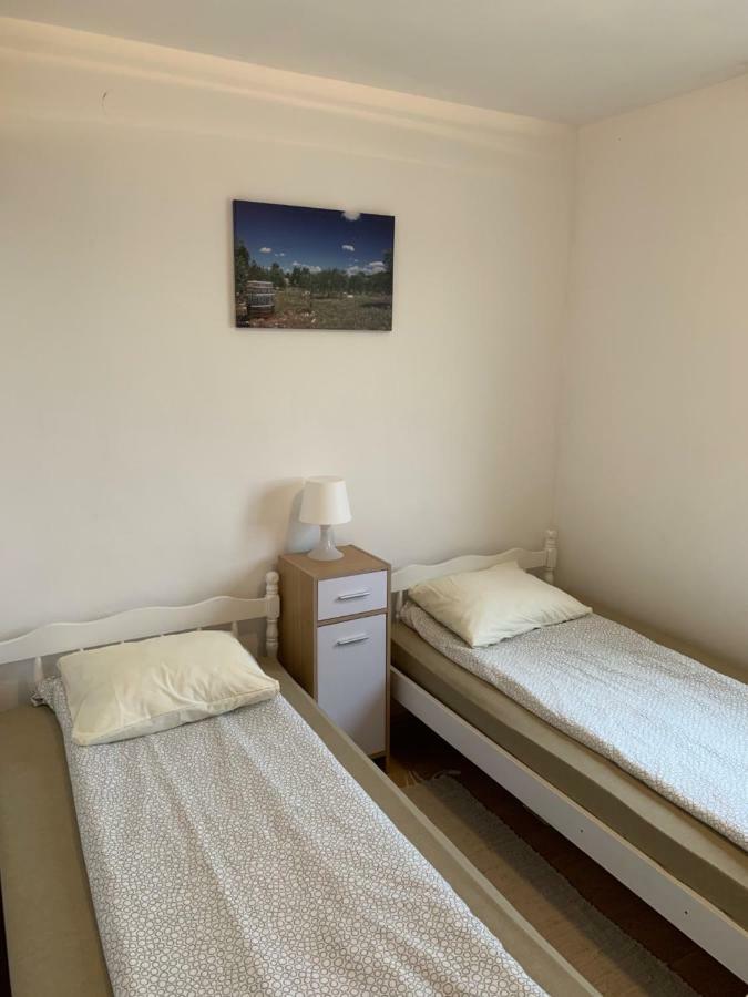 Apartment Bujas Raslina 외부 사진